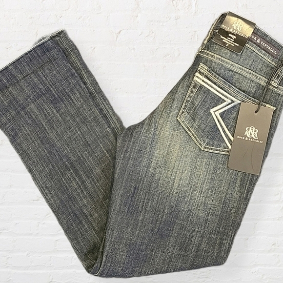 Rock & Republic Kendall Capri Denim Jeans NWT - Picture 1 of 9